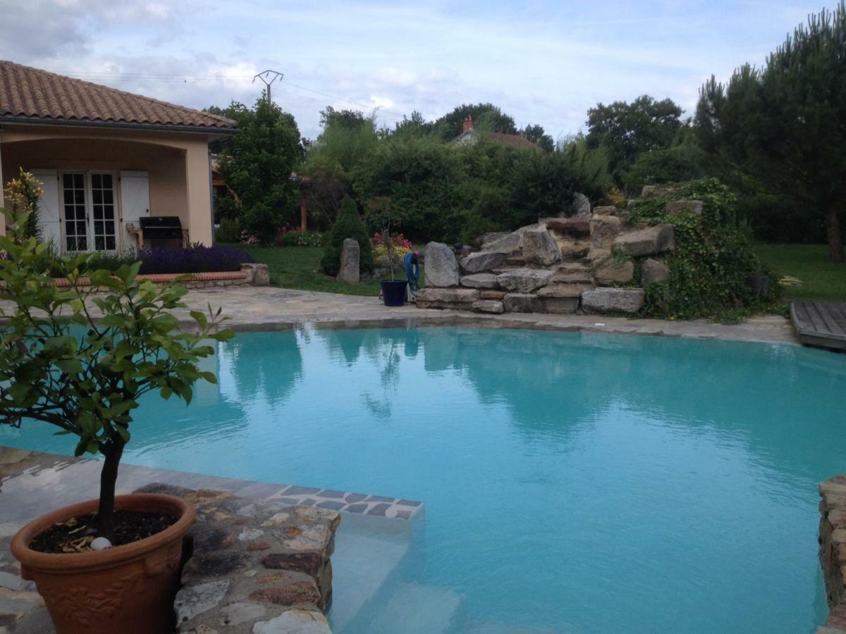 Hotel Les Genets Orleat Esterno foto